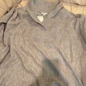 Eesome Soft Gray Knit Top